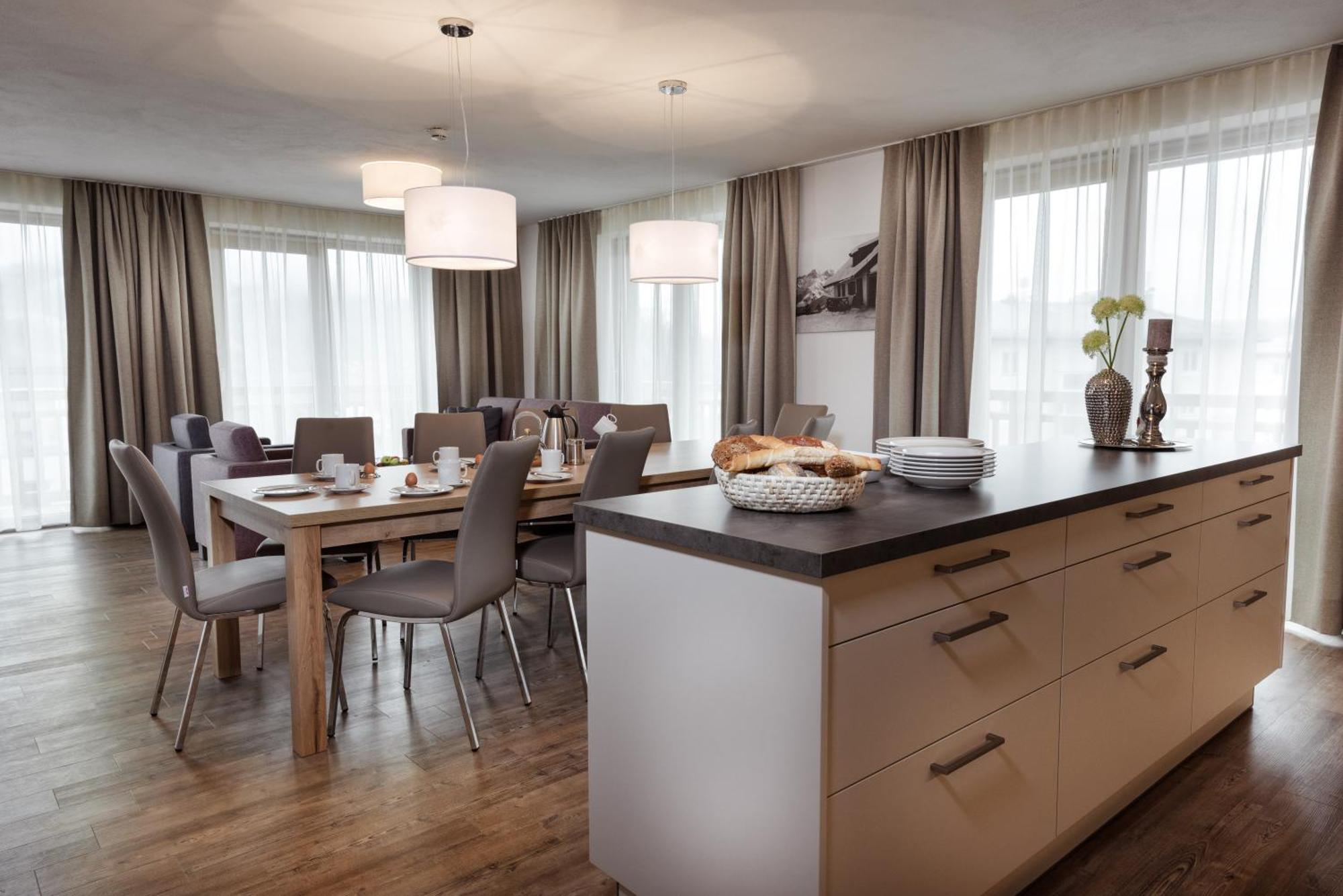 Alpenparks Hotel & Apartment Central Zell Am See Zell am See Exterior foto
