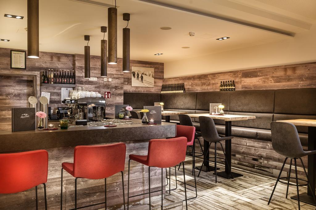 Alpenparks Hotel & Apartment Central Zell Am See Zell am See Exterior foto