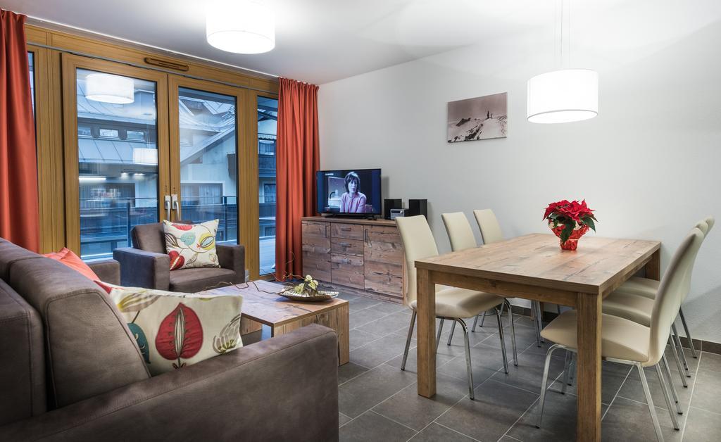 Alpenparks Hotel & Apartment Central Zell Am See Zell am See Quarto foto